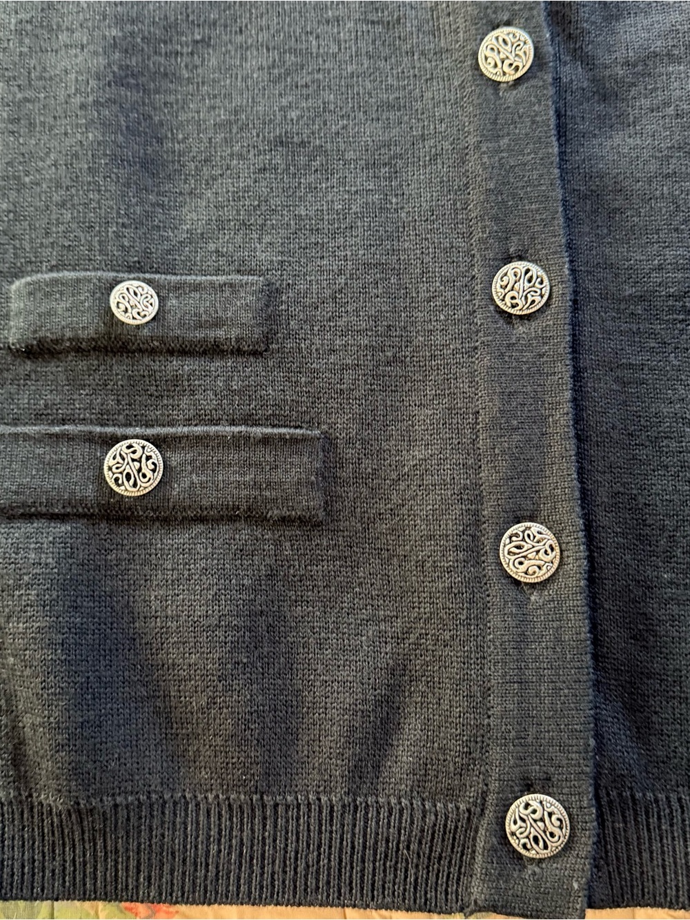 Classic Talbots 100% Merino Wool Black Button Cardigan Sweater - Medium - Picture 3 of 4